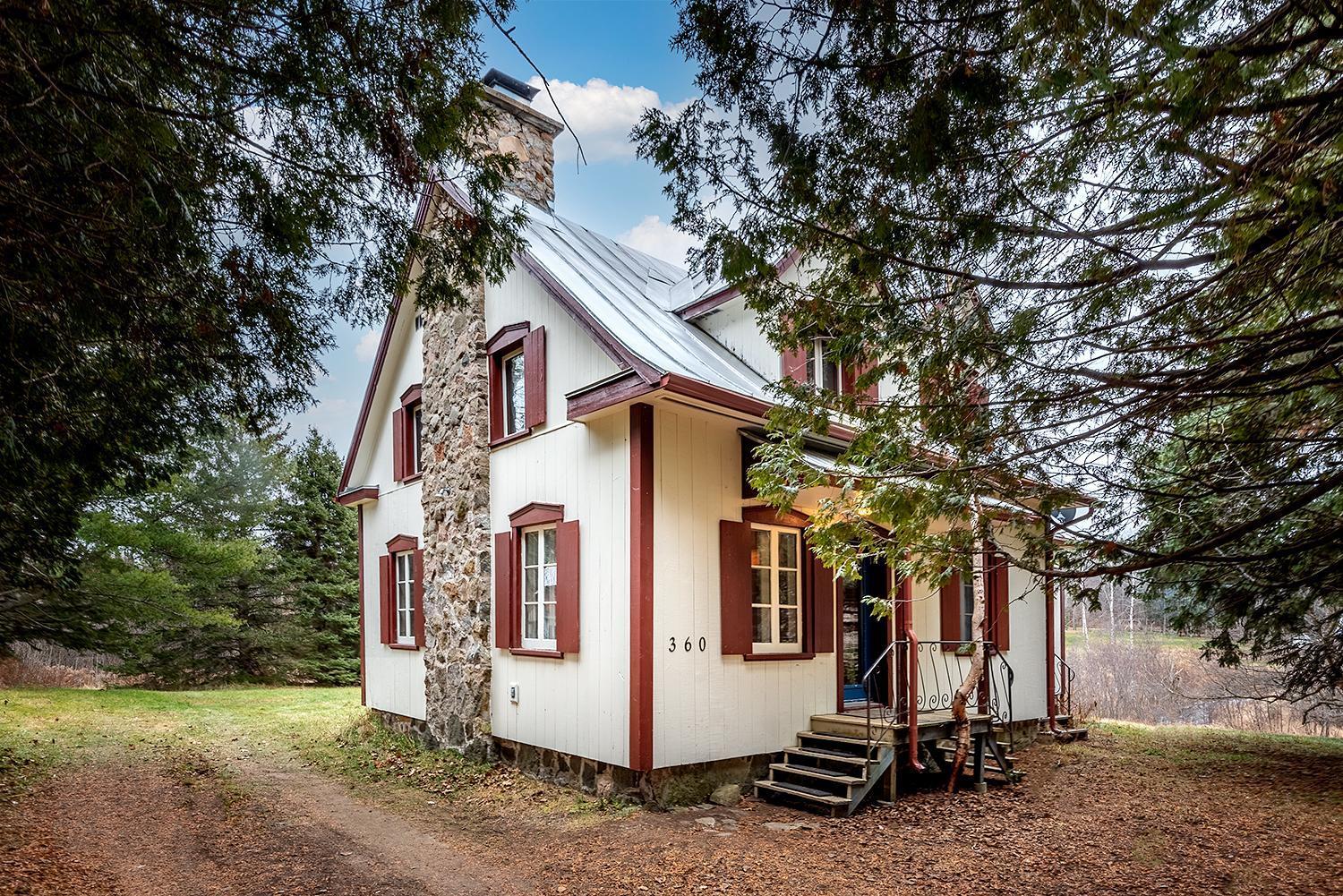 Ancestral Wooden Chalet - St-Gabriel De Brandon Mandeville Exterior photo