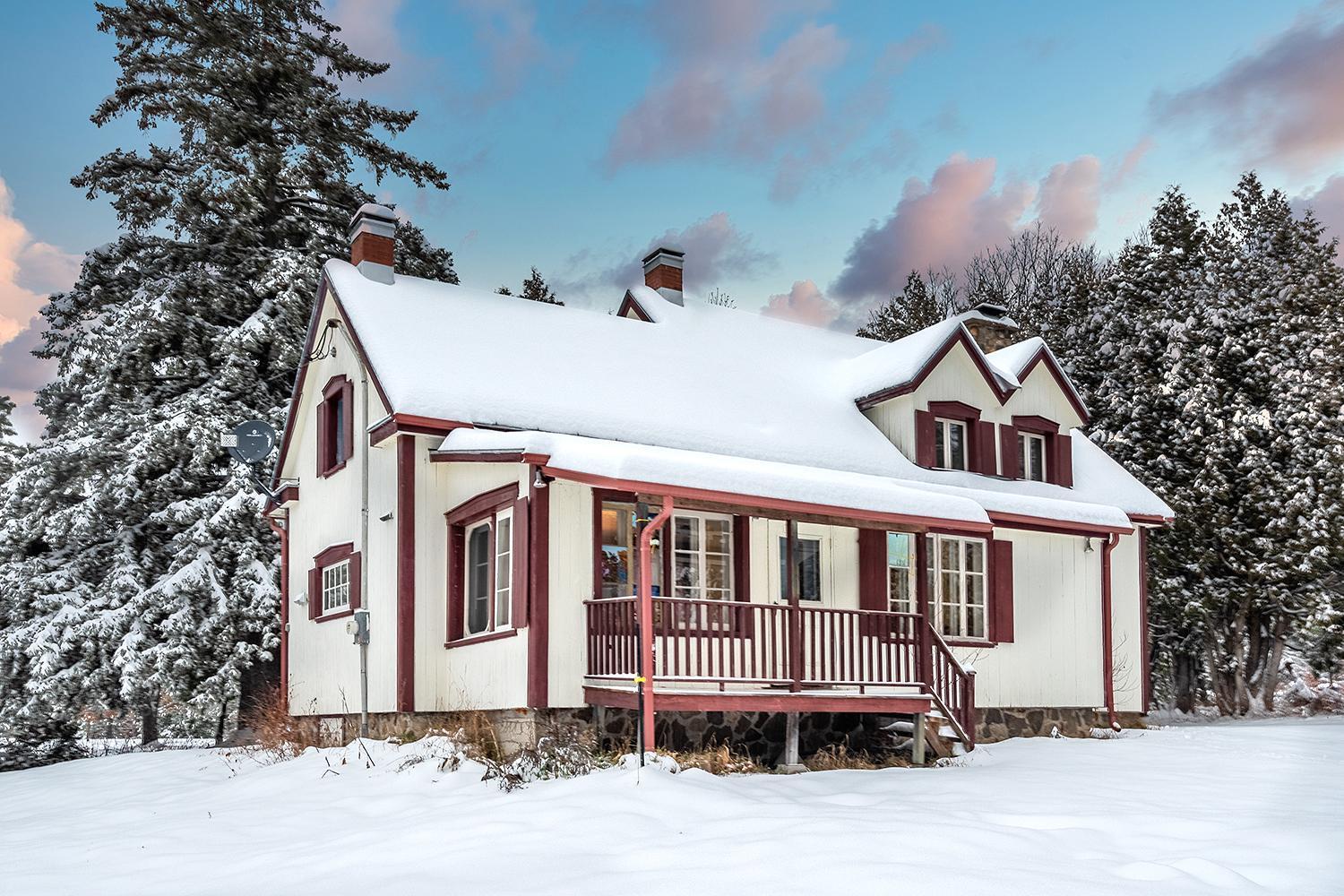 Ancestral Wooden Chalet - St-Gabriel De Brandon Mandeville Exterior photo